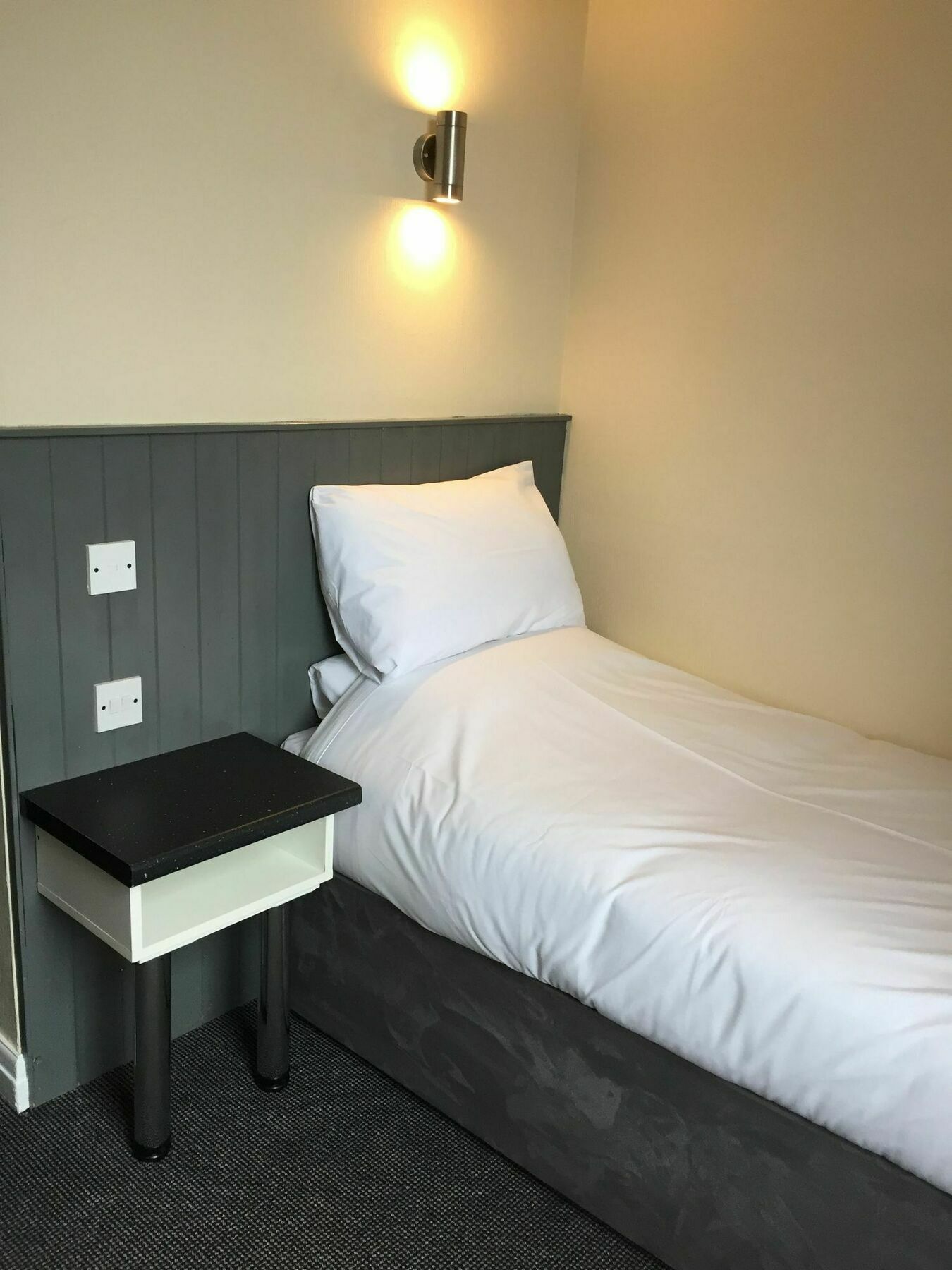 The Harley Hotell Sheffield Exteriör bild